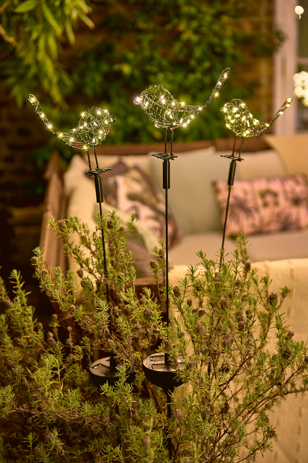 Solar Robin Garden Stake Light