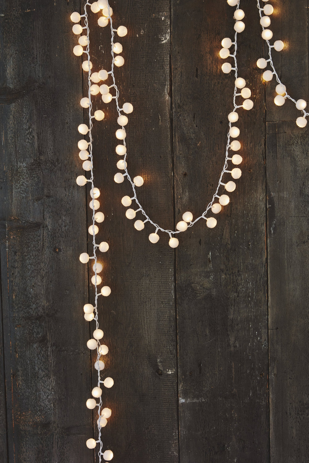 Pom Pom Fairy Lights – 150 Warm White LEDs